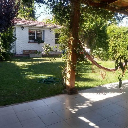 Disfruta como local Mendoza Exterior foto